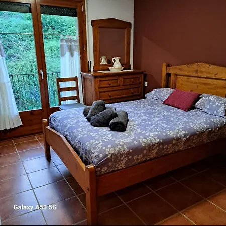 Ensija Pedraforca Apartment Saldes Exterior photo