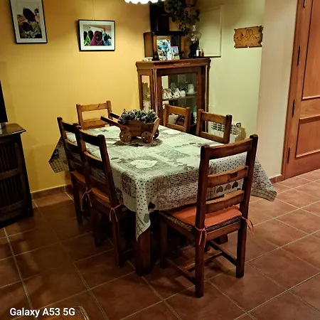 Ensija Pedraforca Apartment Saldes Exterior photo